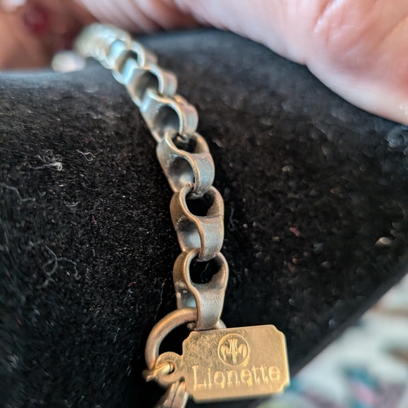 Gold-Tone Necklace with Blue Fabric and Champagne Teardrop Pendant - Picture 4 of 5